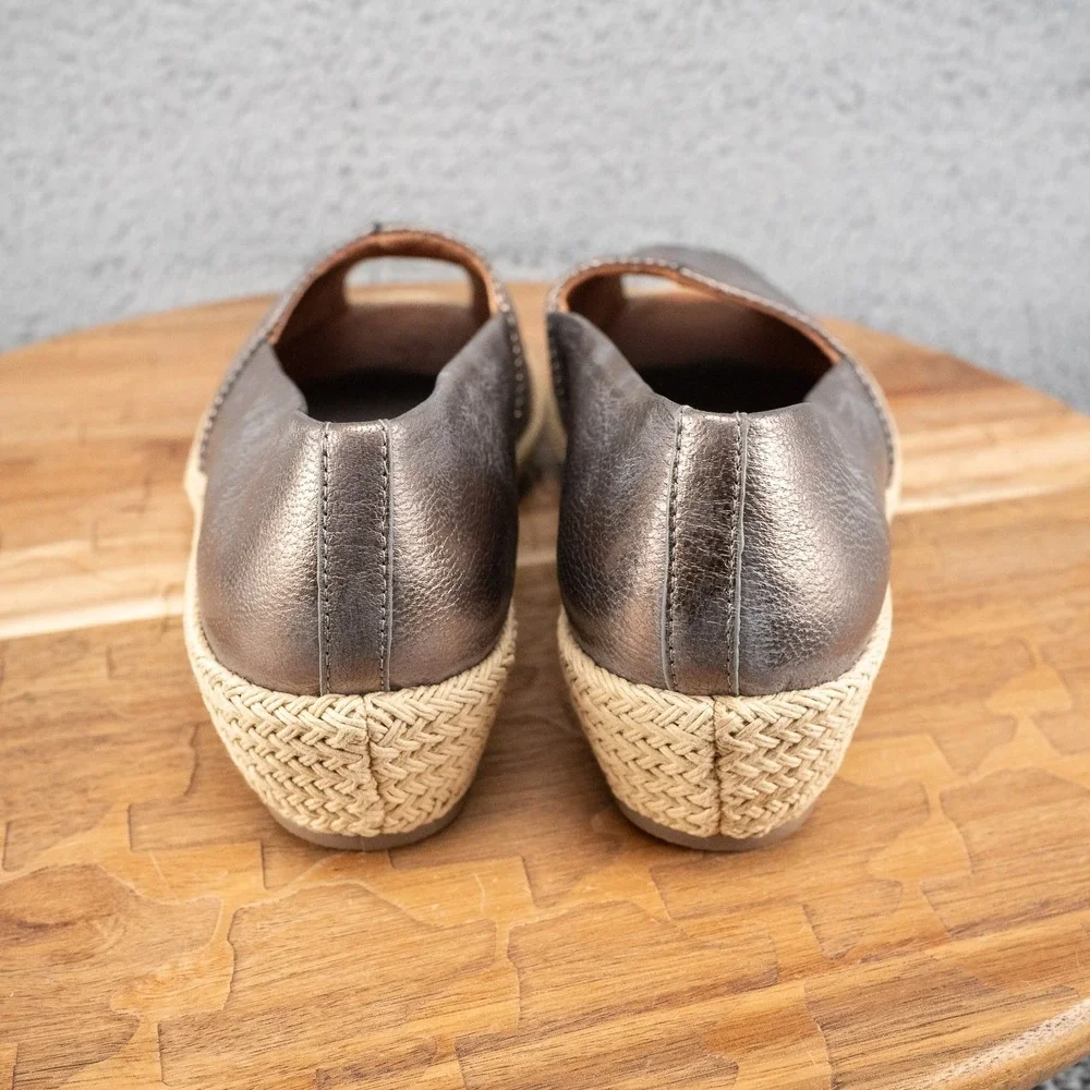 Gentle Souls Lucia A-Line 2 Espadrille Peep Toe Sandals Bronze Leather Women 8.5